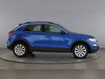 Used Volkswagen T-Roc 2021 for sale - 79644560: Photo