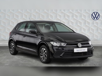 Used Volkswagen Polo 2024 for sale - 77639423: Photo