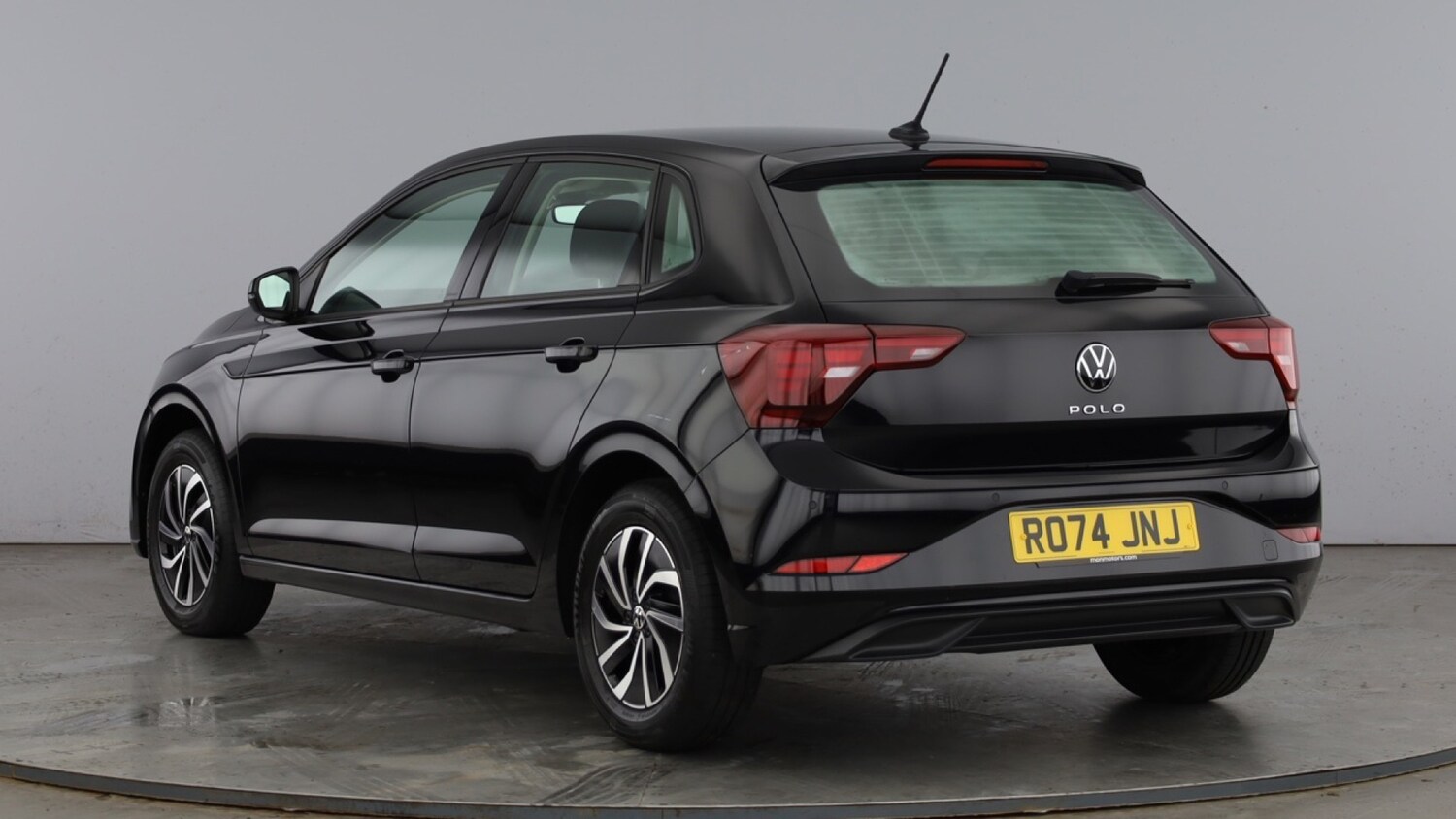 Used Volkswagen Polo 2024 for sale - 77639423: Photo 3