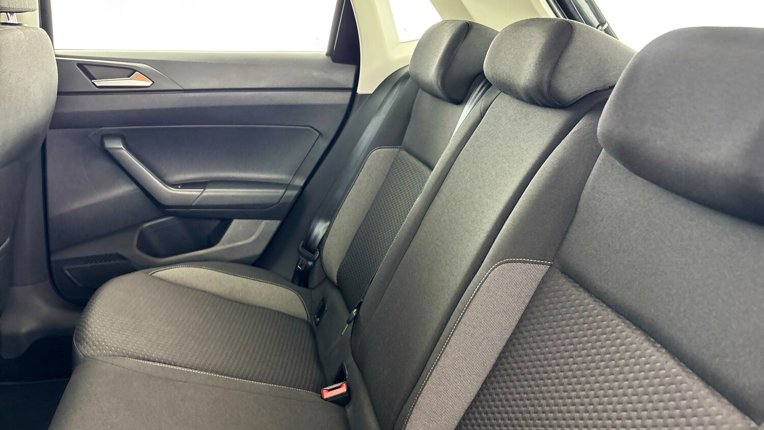 Used Volkswagen Polo 2024 for sale - 77639423: Photo 33