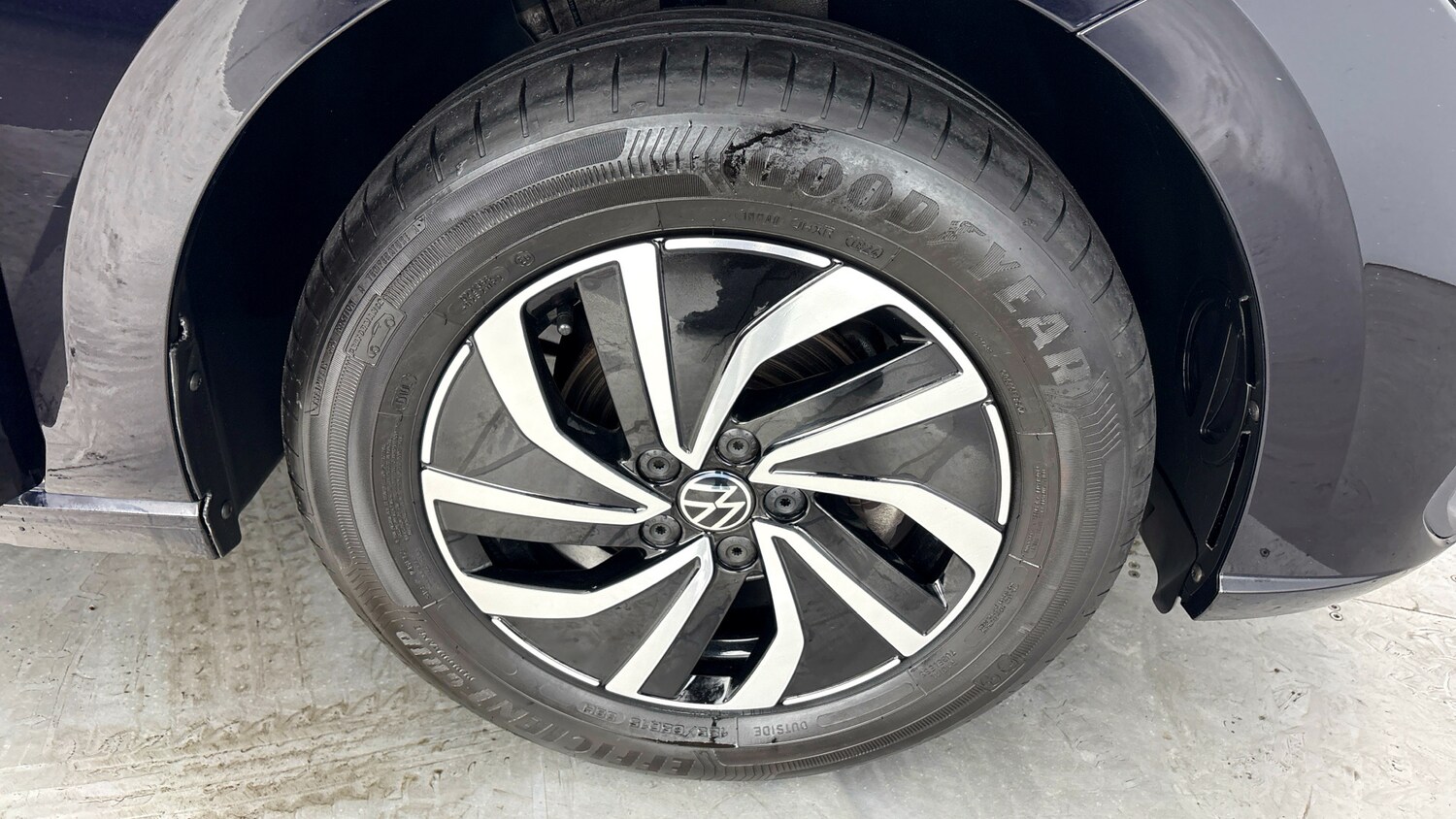 Used Volkswagen Polo 2024 for sale - 77639423: Photo 5