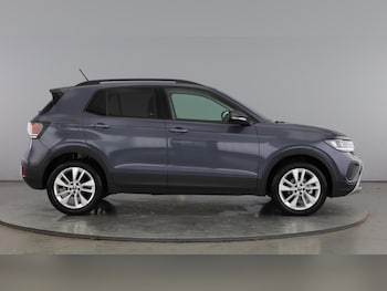 Used Volkswagen T-Cross 2024 for sale - 77515817: Photo