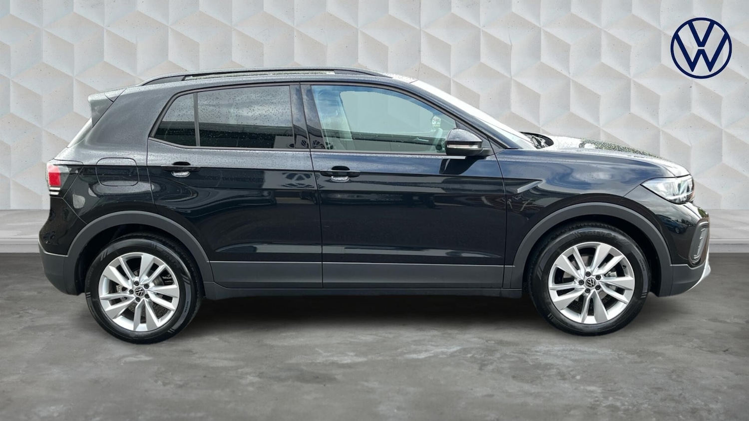 Used Volkswagen T-Cross 2025 for sale - 77505330: Photo 4