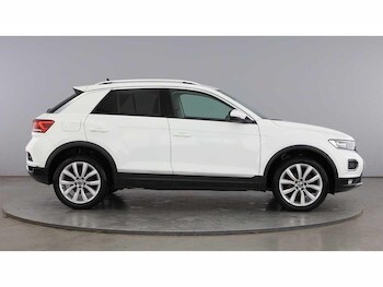 Used Volkswagen T-Roc 2021 for sale - 77630882: Photo
