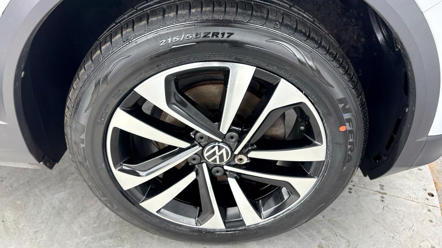 Used Volkswagen T-Roc 2021 for sale - 77505030: Photo 5