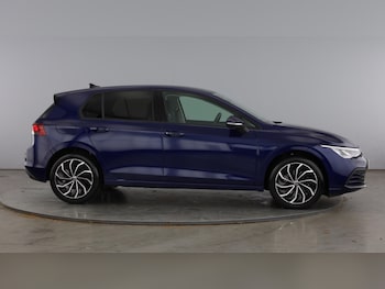 Used Volkswagen Golf 2023 for sale - 78290024: Photo