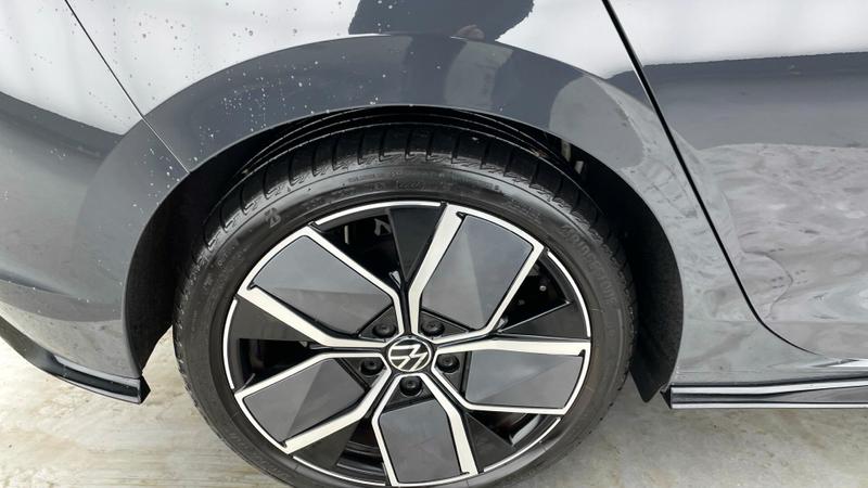 Used Volkswagen Golf 2024 for sale - 76476805: Photo 16