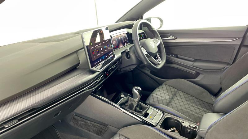 Used Volkswagen Golf 2024 for sale - 76476805: Photo 2