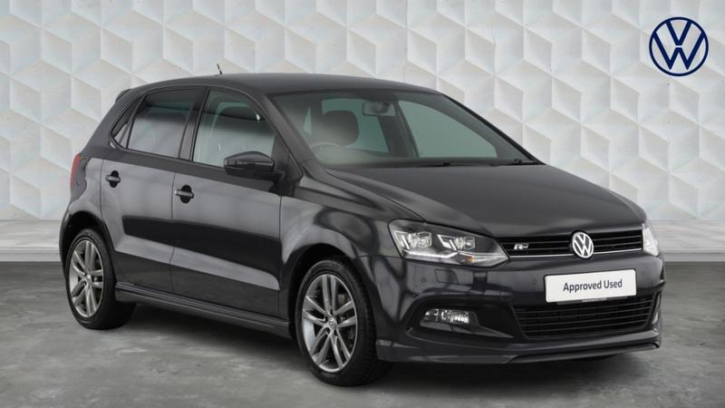 Used Volkswagen Polo 2017 for sale - 76908635: Photo 1