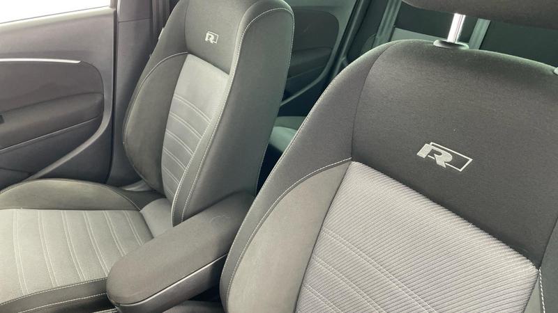Used Volkswagen Polo 2017 for sale - 76908635: Photo 31