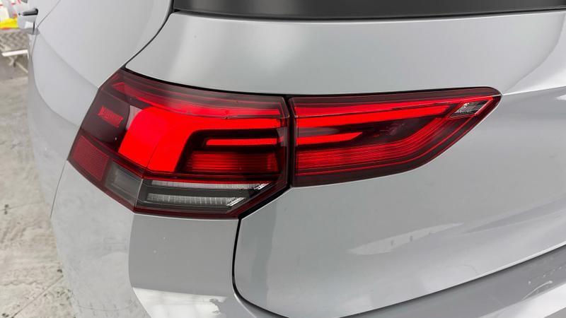 Used Volkswagen Golf 2022 for sale - 76908638: Photo 32