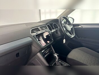 Used Volkswagen Tiguan 2022 for sale - 78926403: Photo