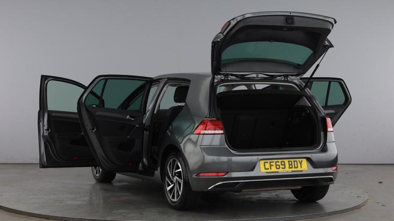 Used Volkswagen Golf 2020 for sale - 77006131: Photo 11