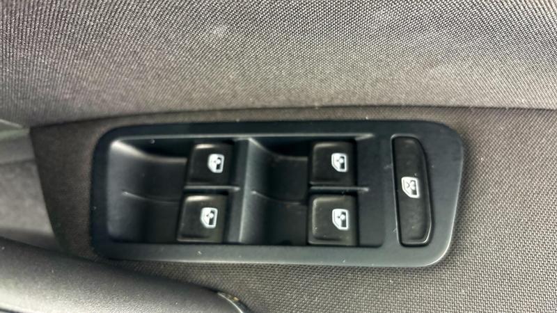 Used Volkswagen Golf 2020 for sale - 77006131: Photo 19