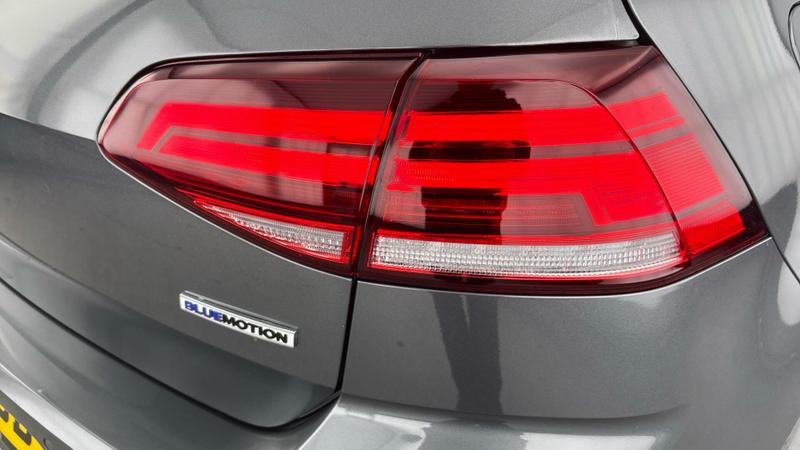 Used Volkswagen Golf 2020 for sale - 77006131: Photo 29