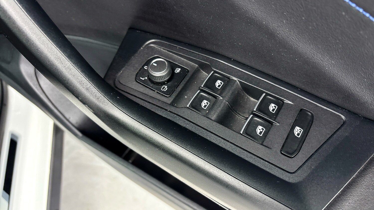 Used Volkswagen T-Roc 2023 for sale - 78014672: Photo 20