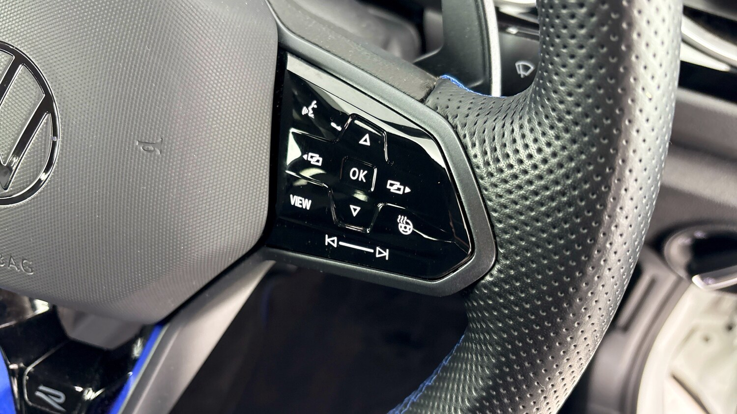 Used Volkswagen T-Roc 2023 for sale - 78014672: Photo 30