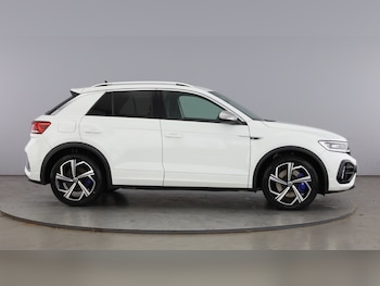 Used Volkswagen T-Roc 2023 for sale - 78014672: Photo