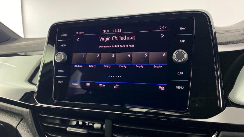 Used Volkswagen T-Roc 2025 for sale - 76722907: Photo 14