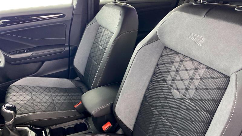 Used Volkswagen T-Roc 2025 for sale - 76722907: Photo 34