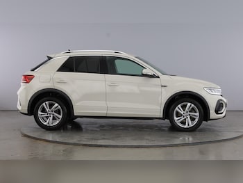 Used Volkswagen T-Roc 2025 for sale - 77515544: Photo