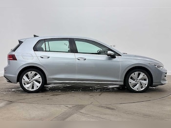 Used Volkswagen Golf 2025 for sale - 78804526: Photo