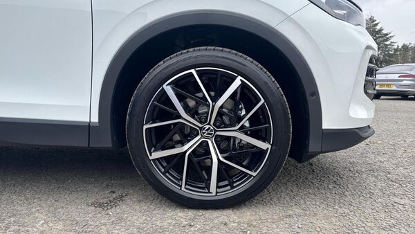 Used Volkswagen Tiguan 2025 for sale - 75151411: Photo 5