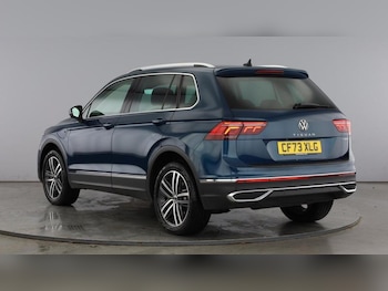 Used Volkswagen Tiguan 2023 for sale - 76452750: Photo