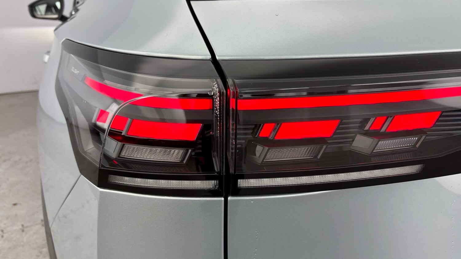 Used Volkswagen Tiguan 2025 for sale - 77603032: Photo 32