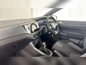 Used Volkswagen Polo 2024 for sale - 79644564: Photo