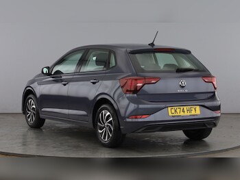 Used Volkswagen Polo 2024 for sale - 78300676: Photo