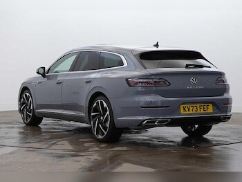 Used Volkswagen Arteon 2023 for sale - 76162002: Photo