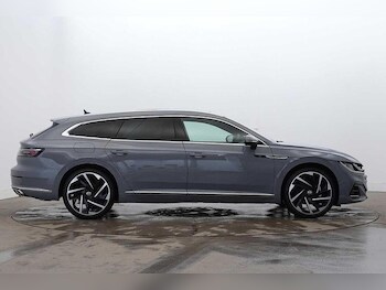 Used Volkswagen Arteon 2023 for sale - 76162002: Photo