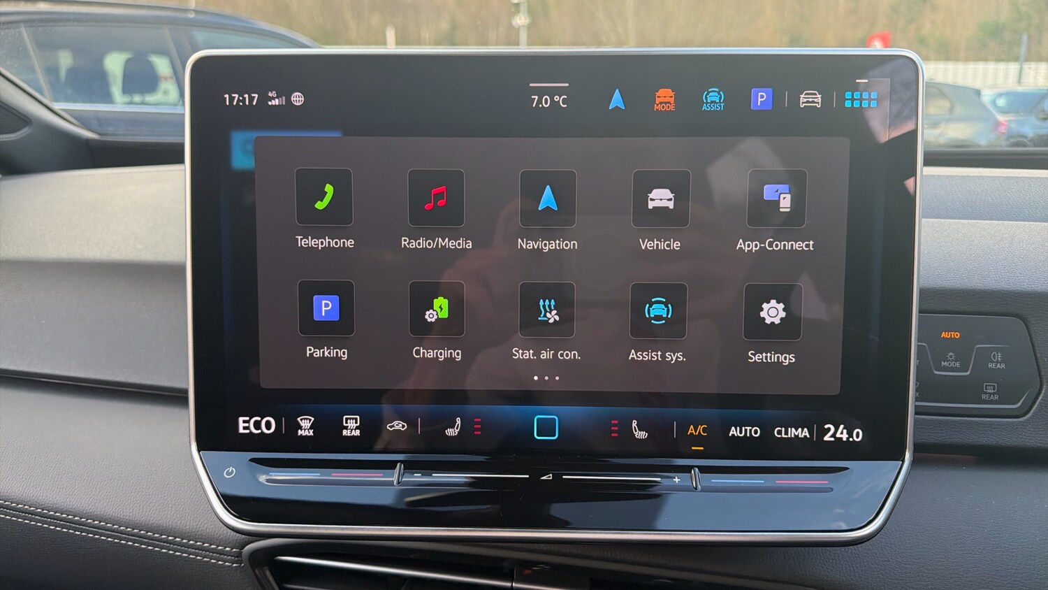 Used Volkswagen ID.3 2025 for sale - 77602880: Photo 8