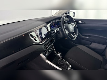 Used Volkswagen Polo 2023 for sale - 77791255: Photo