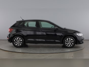 Used Volkswagen Polo 2023 for sale - 77791255: Photo