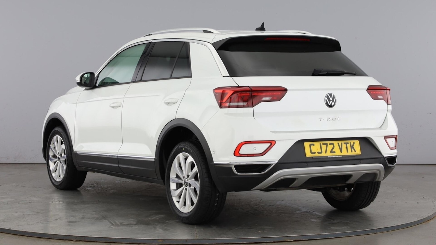 Used Volkswagen T-Roc 2022 for sale - 77602967: Photo 3