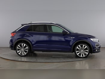 Used Volkswagen T-Roc 2019 for sale - 78300679: Photo