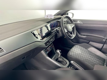 Used Volkswagen Polo 2025 for sale - 76028290: Photo
