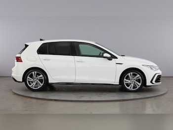 Used Volkswagen Golf 2023 for sale - 77931835: Photo