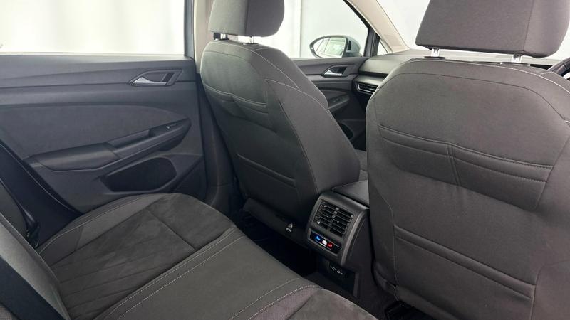 Used Volkswagen Golf 2023 for sale - 77161084: Photo 26