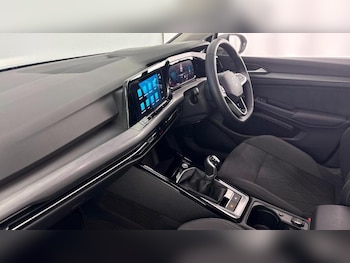 Used Volkswagen Golf 2023 for sale - 77161084: Photo