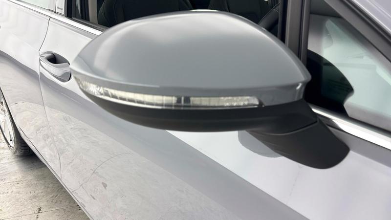 Used Volkswagen Golf 2023 for sale - 77161084: Photo 39