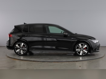 Used Volkswagen Golf 2024 for sale - 78112293: Photo