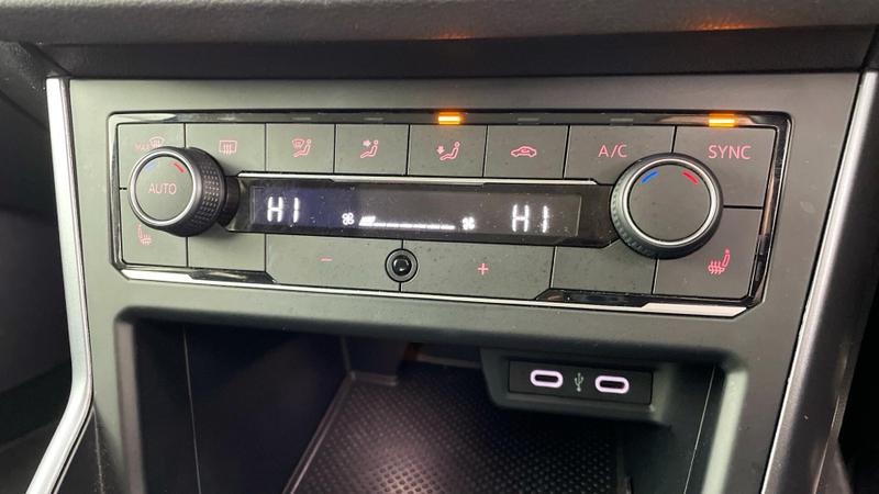 Used Volkswagen Polo 2021 for sale - 76329668: Photo 13