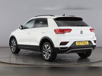 Used Volkswagen T-Roc 2022 for sale - 77603009: Photo