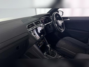 Used Volkswagen Tiguan 2022 for sale - 75621030: Photo