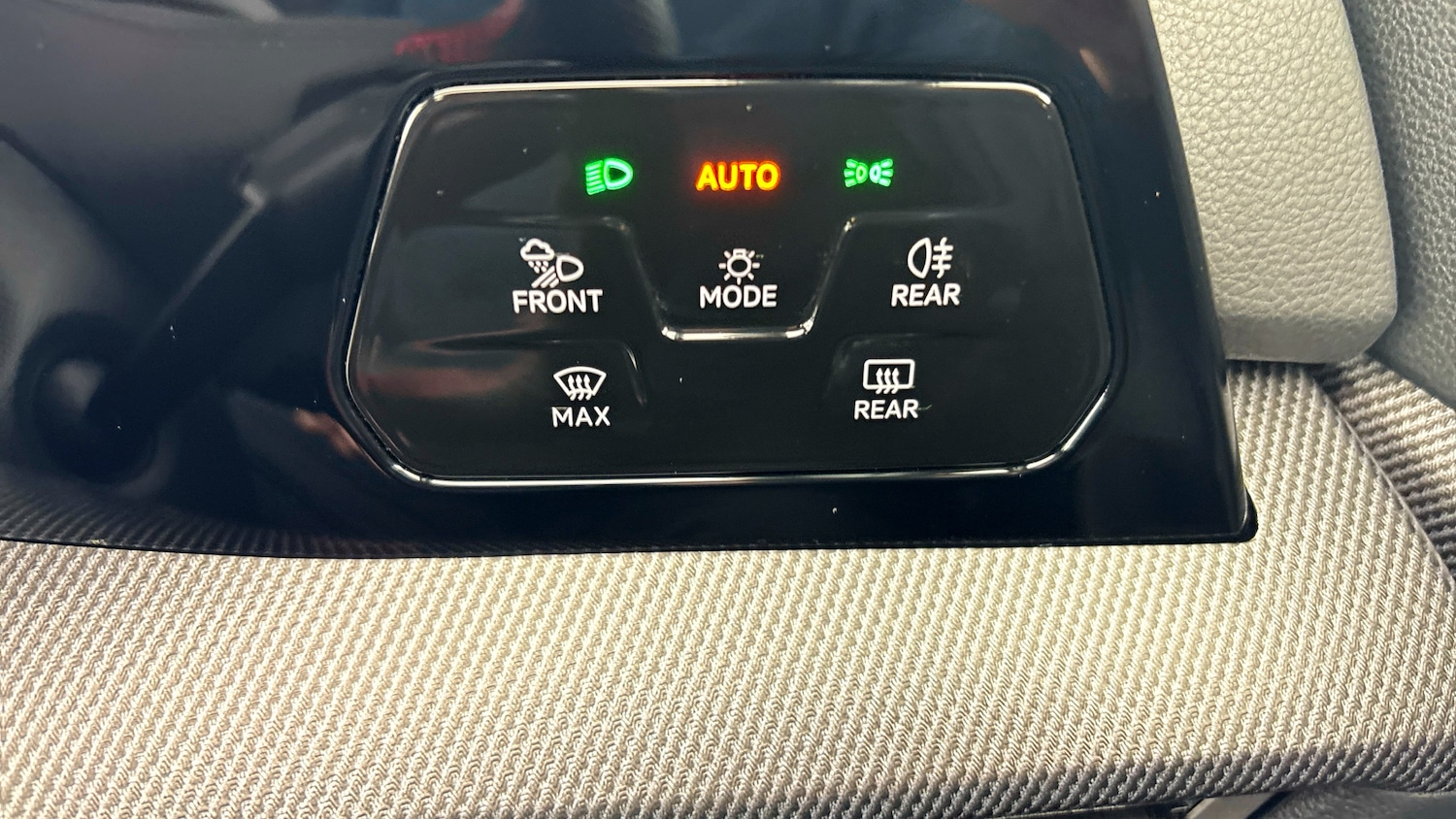 Used Volkswagen Golf 2025 for sale - 77931846: Photo 24