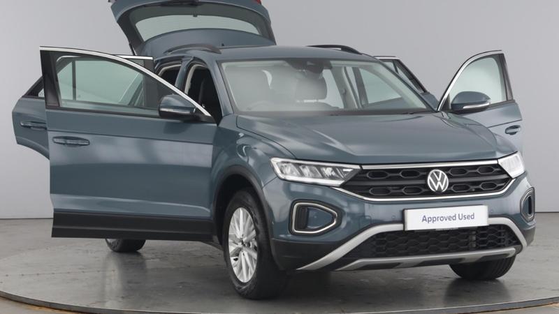 Used Volkswagen T-Roc for sale - 76819129: Photo 9