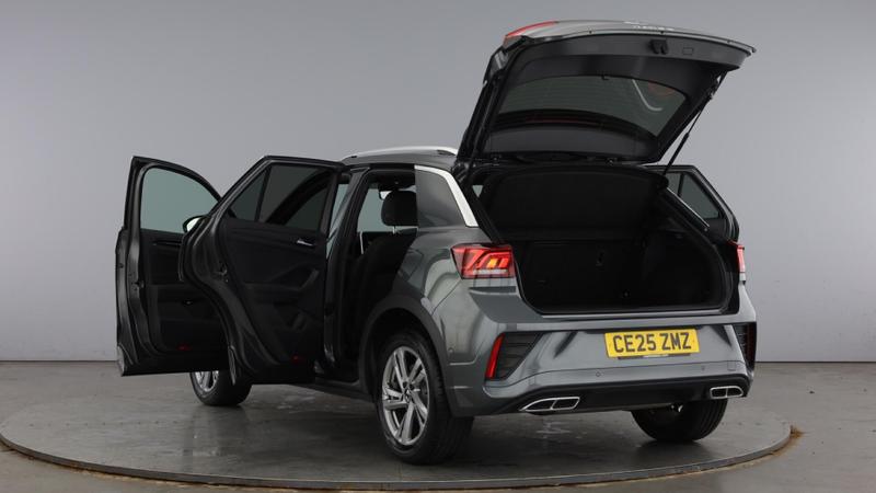 Used Volkswagen T-Roc 2025 for sale - 76244770: Photo 11